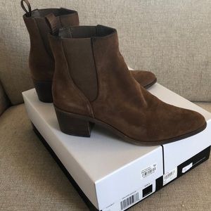 Brown suede Dolce Vita women’s booties size 6